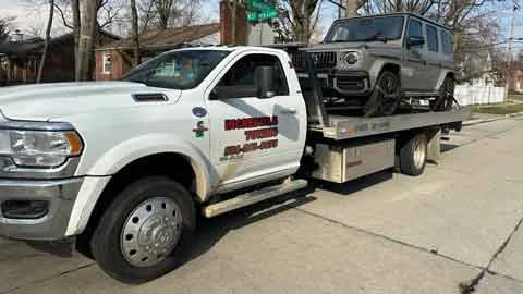 Fast Towing Warren MI